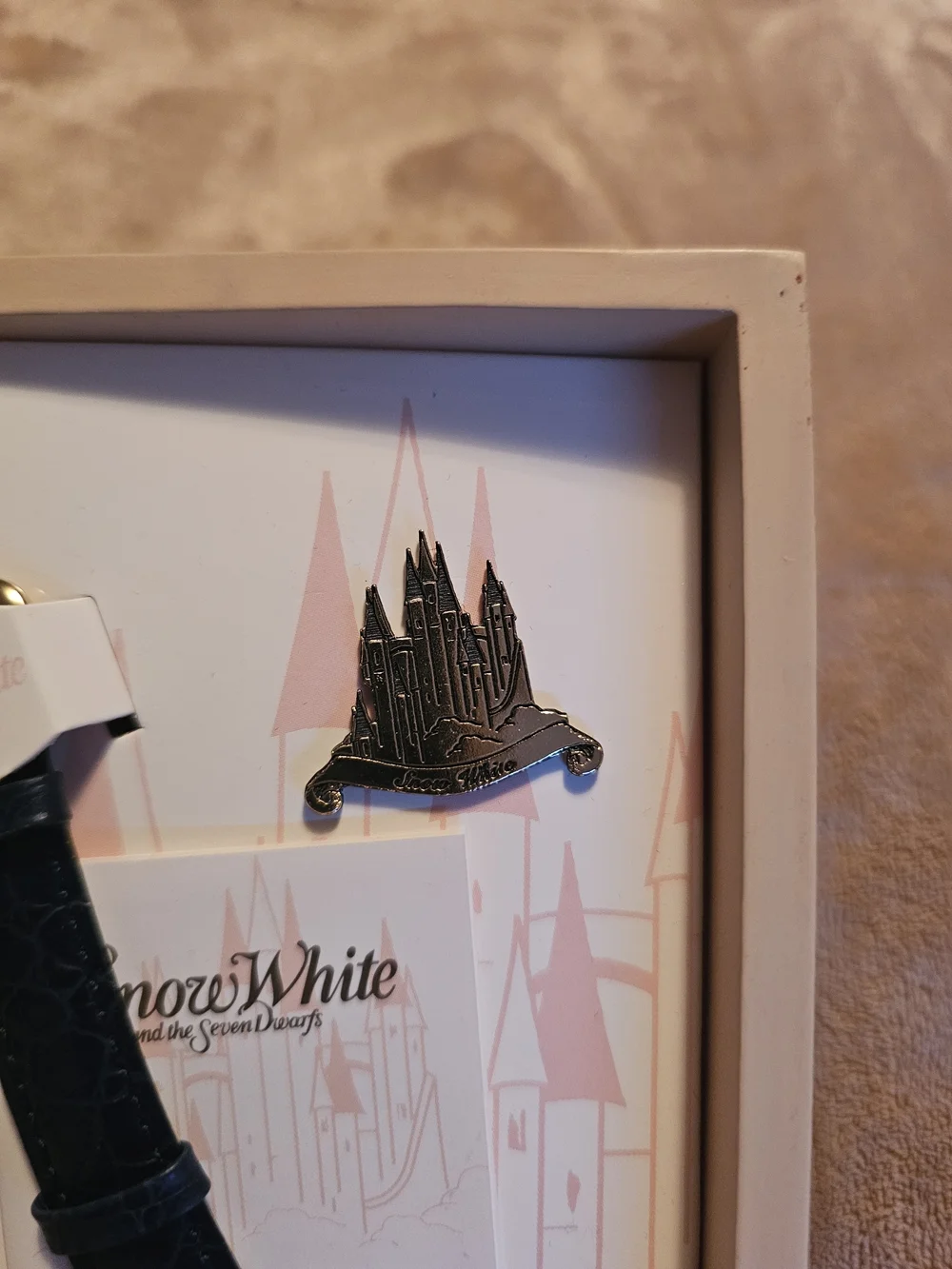 Disney Snow White Themed Brown Decorative Limited Edition Watch